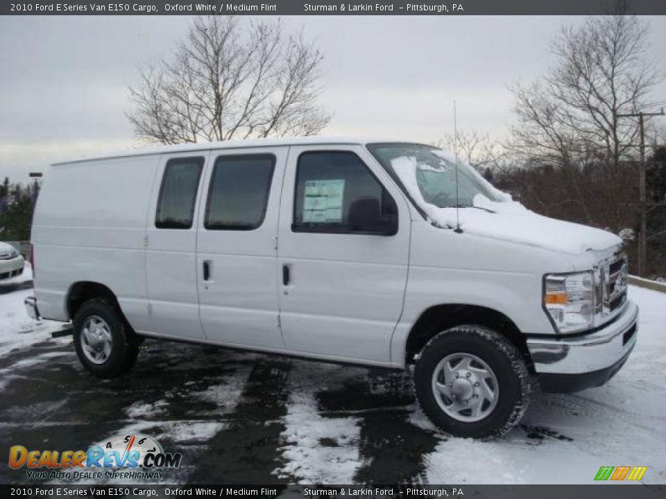 2010 Ford E Series Van E150 Cargo Oxford White / Medium Flint Photo #1