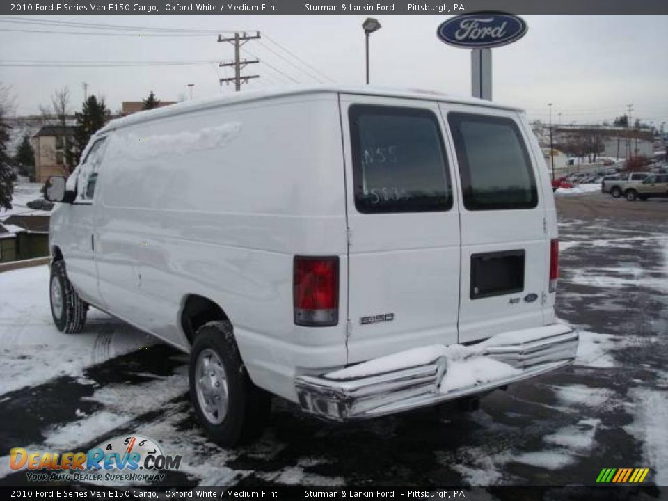 2010 Ford E Series Van E150 Cargo Oxford White / Medium Flint Photo #5