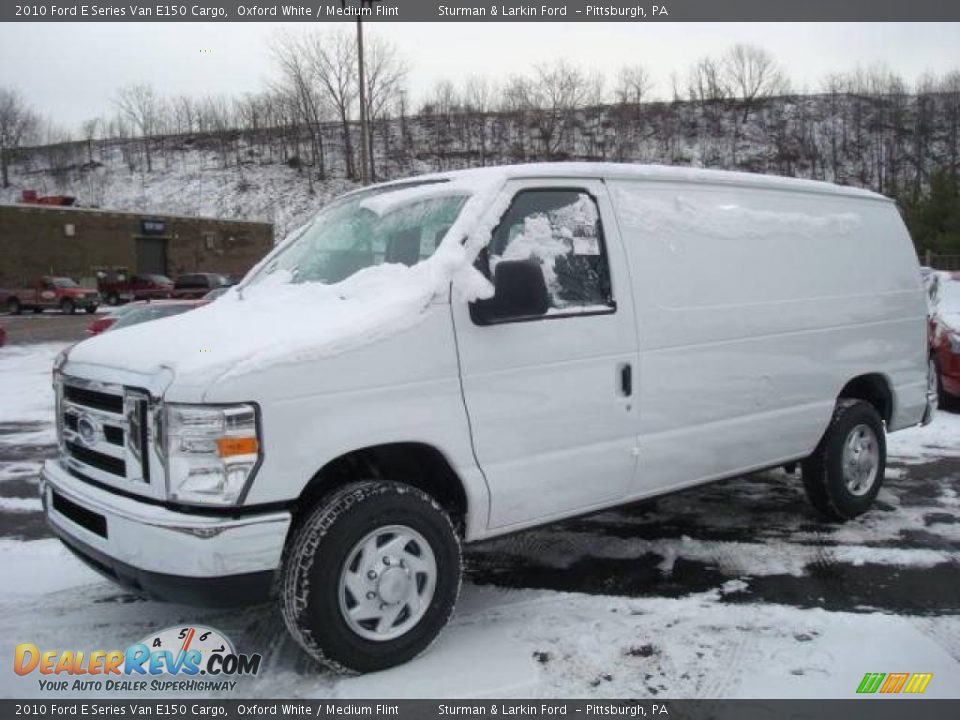 2010 Ford E Series Van E150 Cargo Oxford White / Medium Flint Photo #7