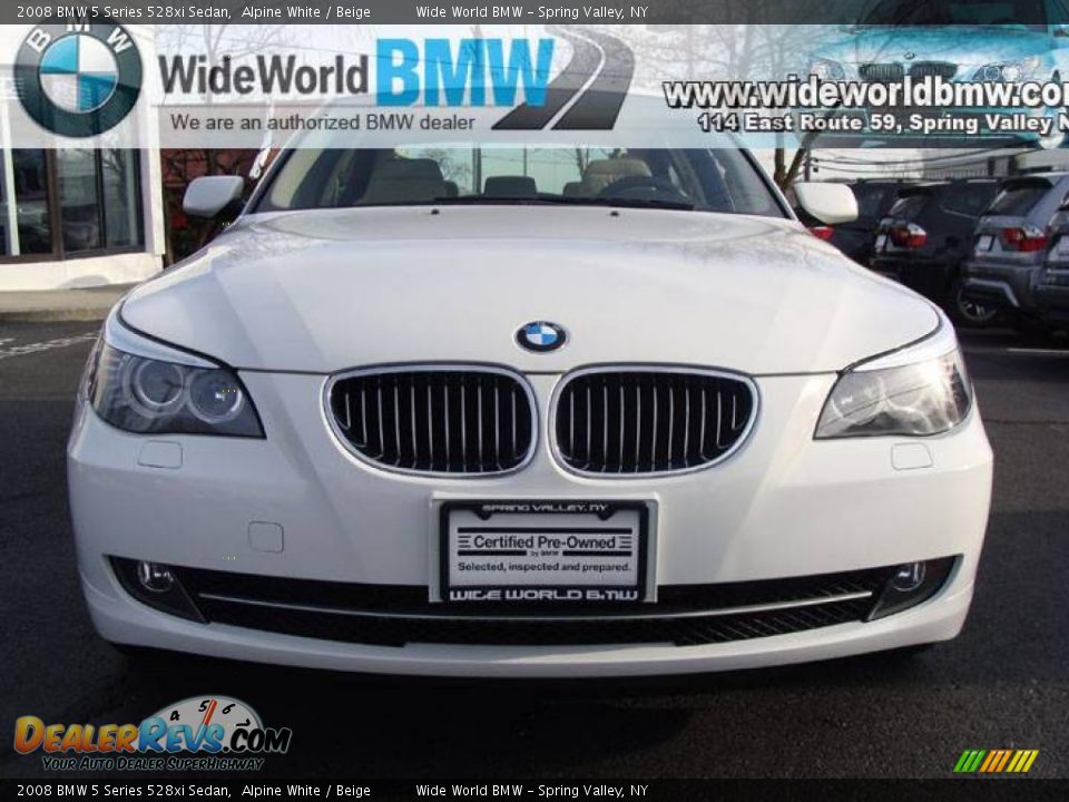2008 BMW 5 Series 528xi Sedan Alpine White / Beige Photo #2