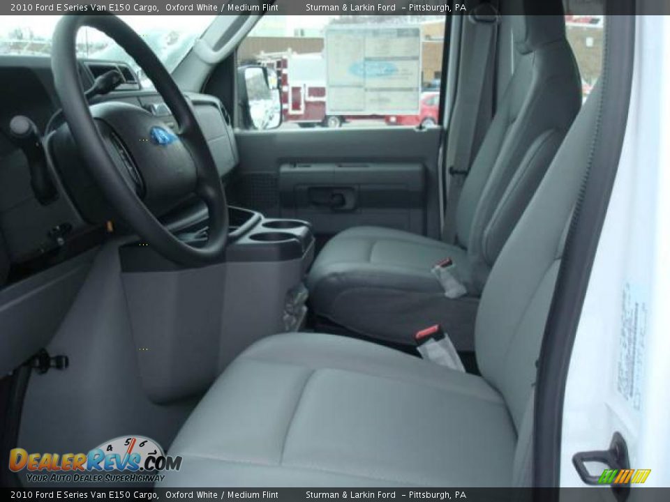 2010 Ford E Series Van E150 Cargo Oxford White / Medium Flint Photo #14