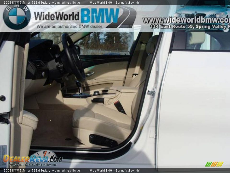 2008 BMW 5 Series 528xi Sedan Alpine White / Beige Photo #9