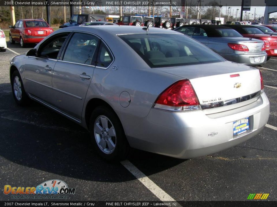 2007 Chevrolet Impala LT Silverstone Metallic / Gray Photo #4