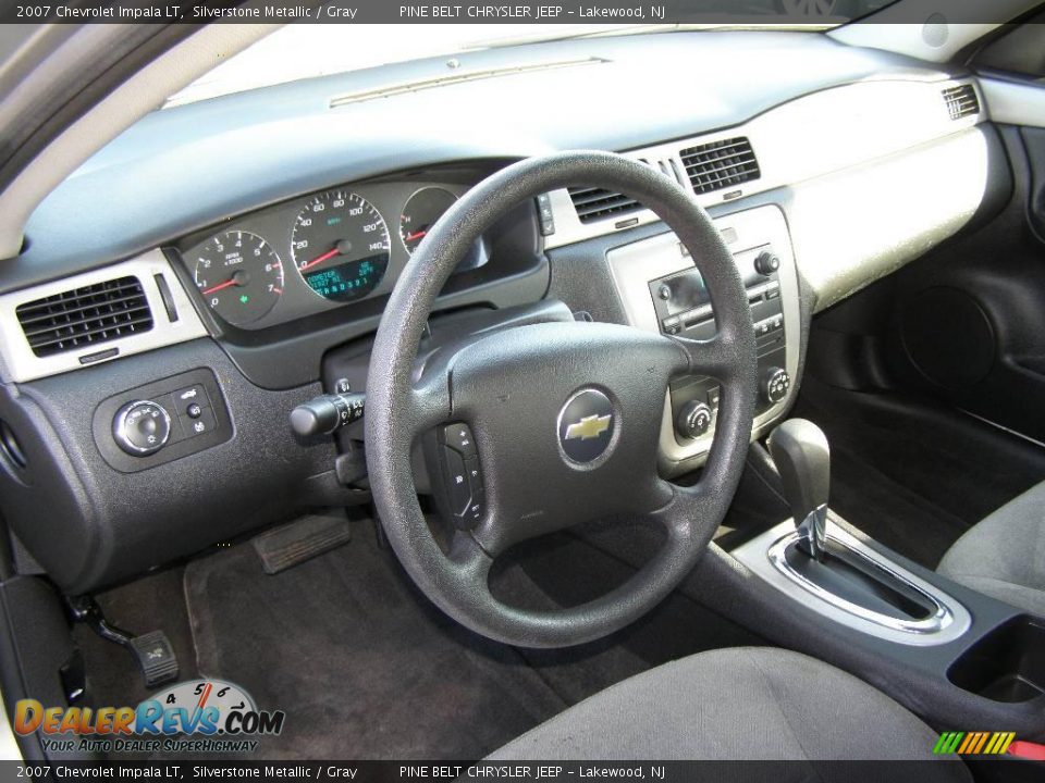 2007 Chevrolet Impala LT Silverstone Metallic / Gray Photo #7