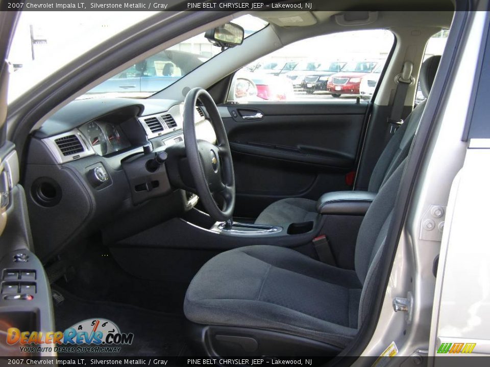 2007 Chevrolet Impala LT Silverstone Metallic / Gray Photo #9