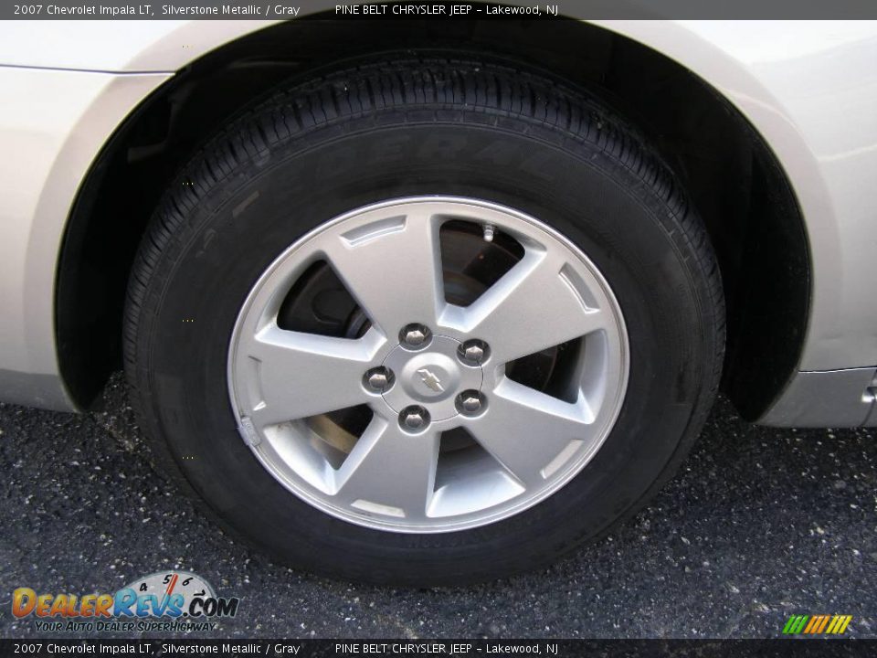 2007 Chevrolet Impala LT Silverstone Metallic / Gray Photo #13
