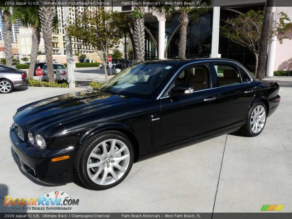 2009 Jaguar XJ XJ8 Ultimate Black / Champagne/Charcoal Photo #1