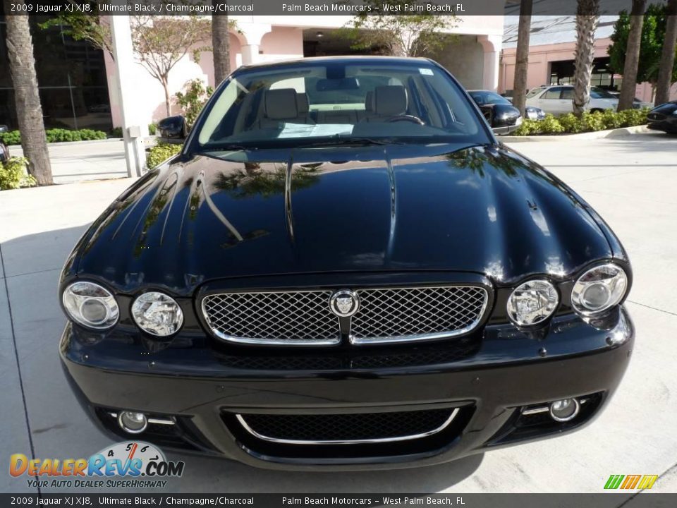 2009 Jaguar XJ XJ8 Ultimate Black / Champagne/Charcoal Photo #2