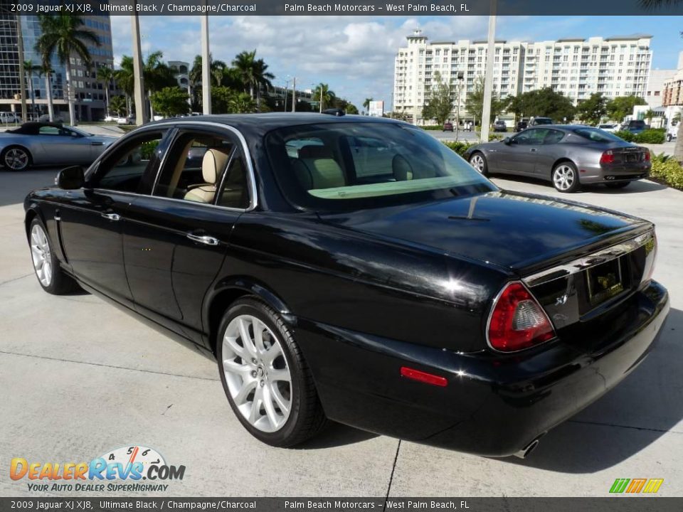 2009 Jaguar XJ XJ8 Ultimate Black / Champagne/Charcoal Photo #4