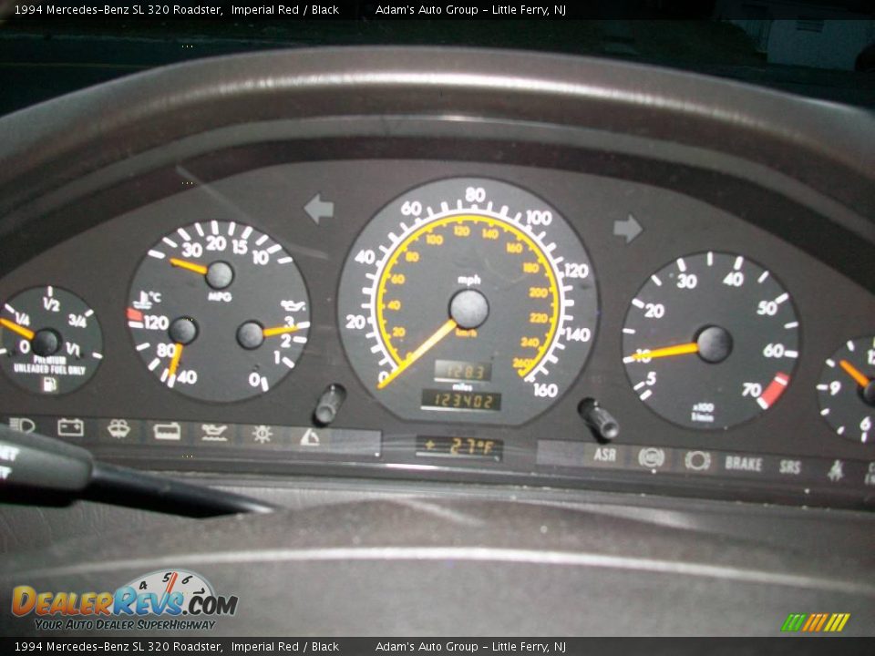 1994 Mercedes-Benz SL 320 Roadster Imperial Red / Black Photo #13