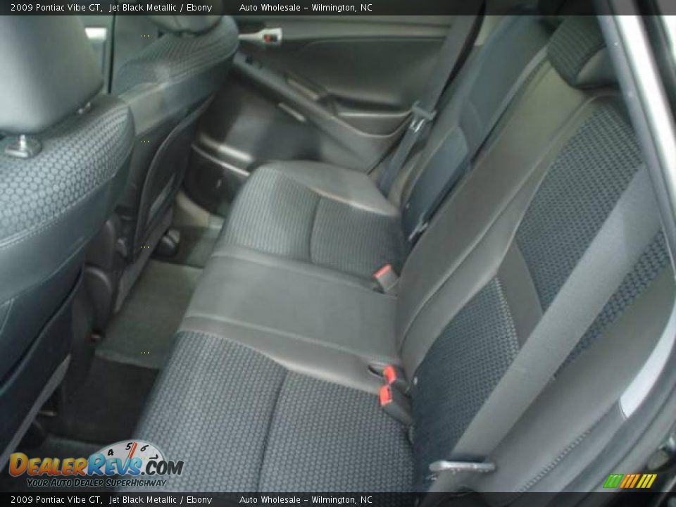2009 Pontiac Vibe GT Jet Black Metallic / Ebony Photo #7