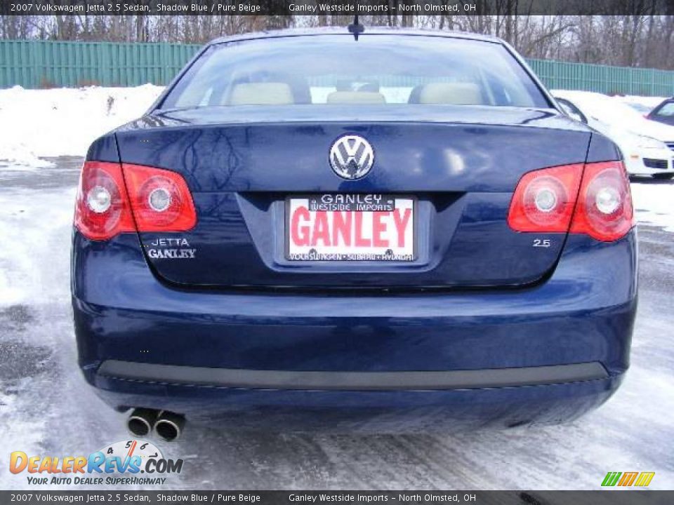 2007 Volkswagen Jetta 2.5 Sedan Shadow Blue / Pure Beige Photo #4