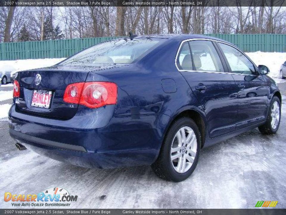 2007 Volkswagen Jetta 2.5 Sedan Shadow Blue / Pure Beige Photo #5