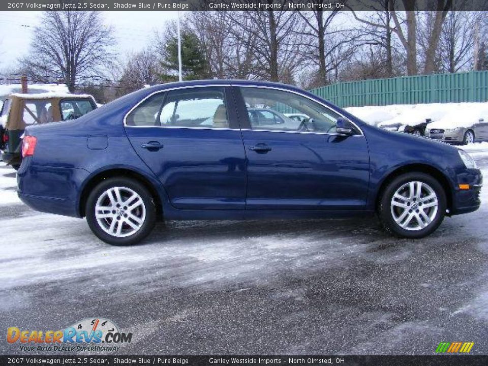 2007 Volkswagen Jetta 2.5 Sedan Shadow Blue / Pure Beige Photo #6
