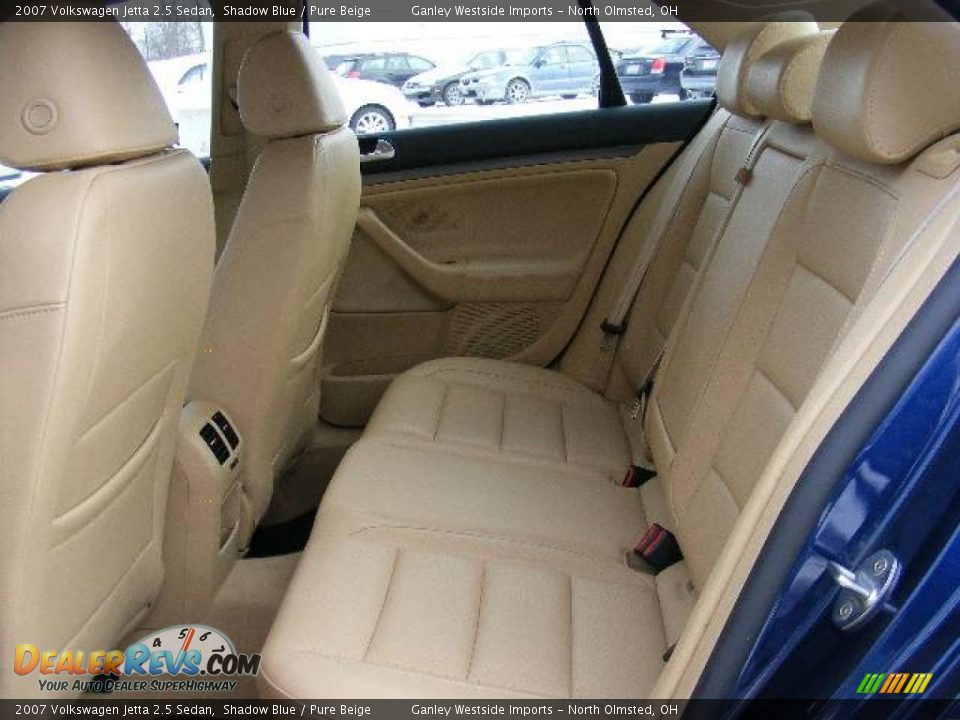 2007 Volkswagen Jetta 2.5 Sedan Shadow Blue / Pure Beige Photo #11