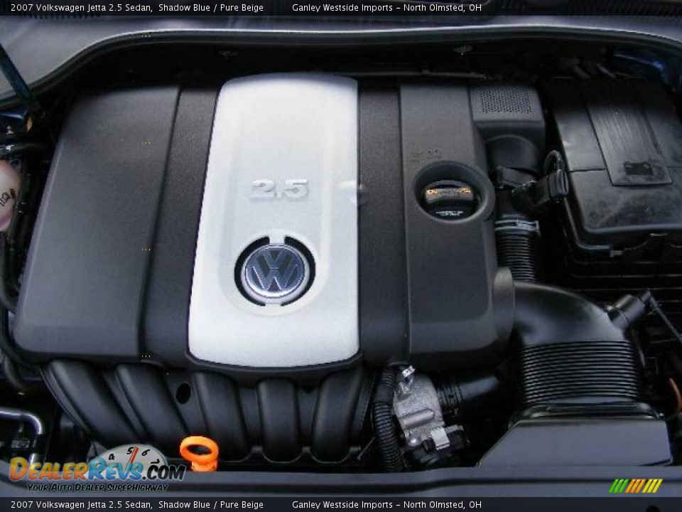 2007 Volkswagen Jetta 2.5 Sedan Shadow Blue / Pure Beige Photo #23