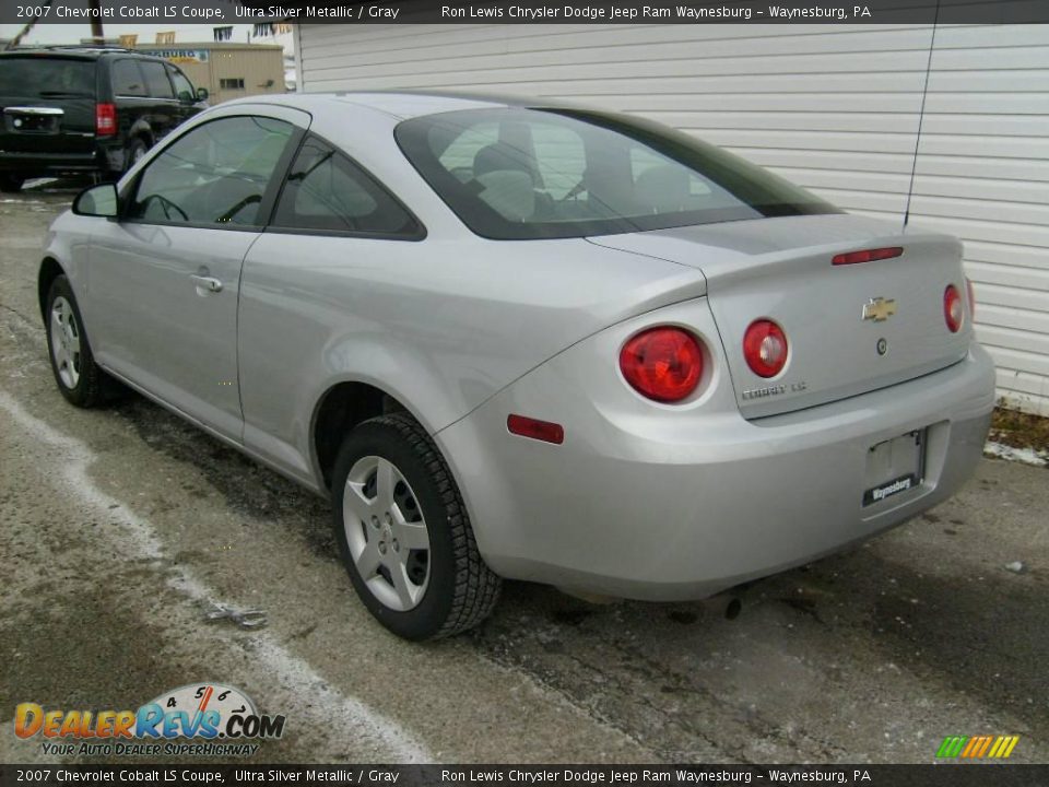 2007 Chevrolet Cobalt LS Coupe Ultra Silver Metallic / Gray Photo #3
