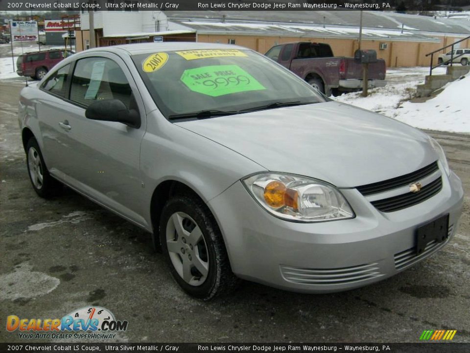 2007 Chevrolet Cobalt LS Coupe Ultra Silver Metallic / Gray Photo #6