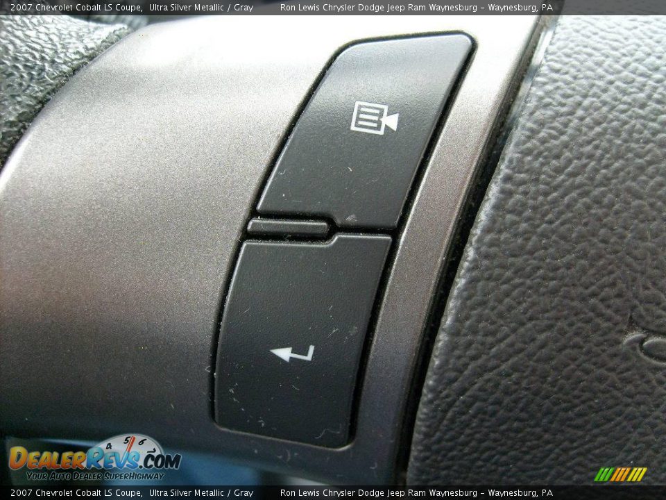 2007 Chevrolet Cobalt LS Coupe Ultra Silver Metallic / Gray Photo #23