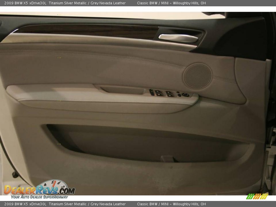 2009 BMW X5 xDrive30i Titanium Silver Metallic / Grey Nevada Leather Photo #8