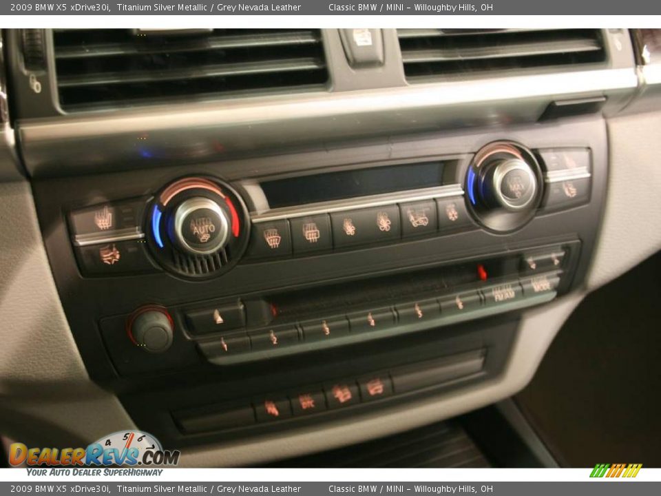 2009 BMW X5 xDrive30i Titanium Silver Metallic / Grey Nevada Leather Photo #13