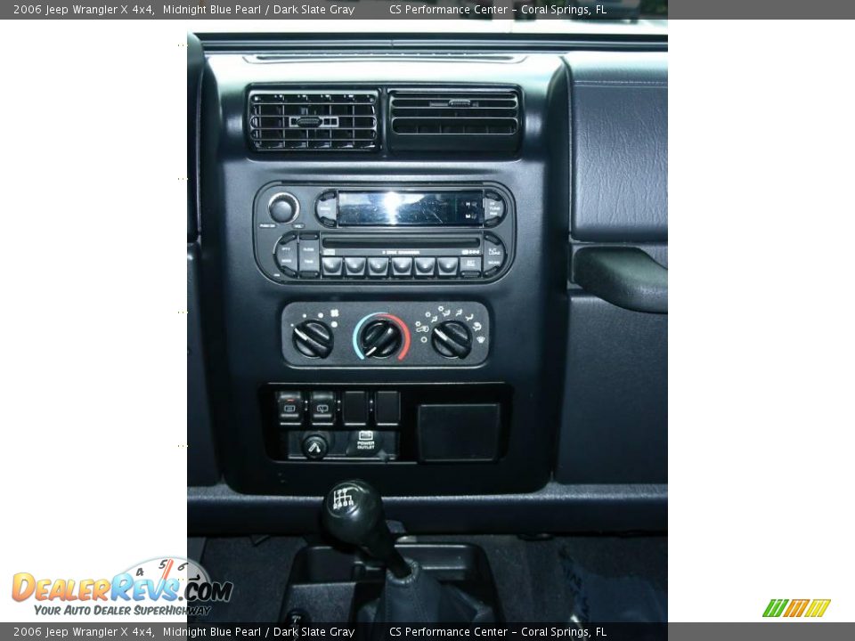 2006 Jeep Wrangler X 4x4 Midnight Blue Pearl / Dark Slate Gray Photo #17