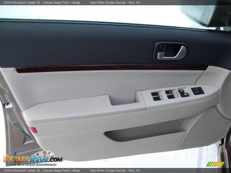 2009 Mitsubishi Galant ES Canyon Beige Pearl / Beige Photo #11