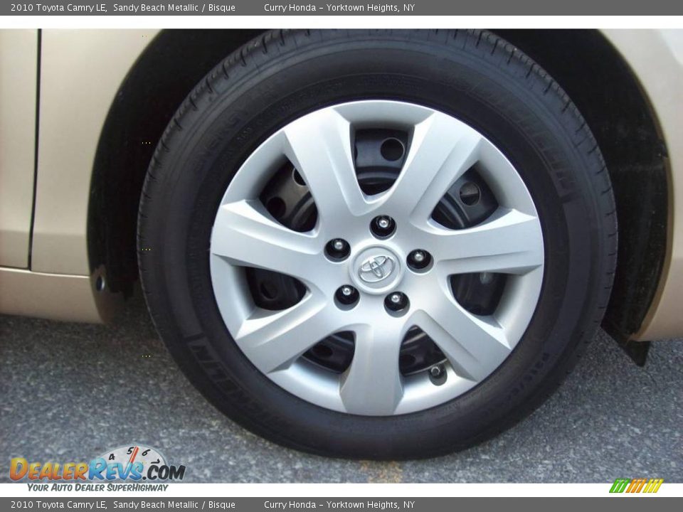 2010 Toyota Camry LE Wheel Photo #9