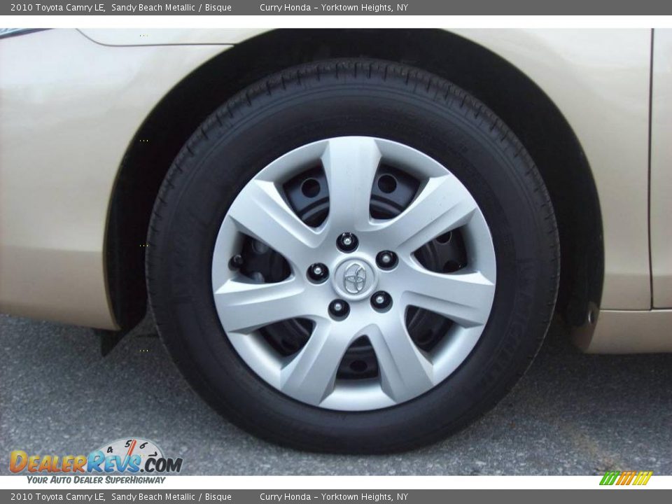2010 Toyota Camry LE Wheel Photo #12