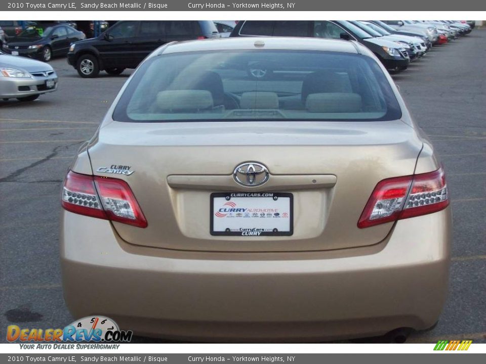 2010 Toyota Camry LE Sandy Beach Metallic / Bisque Photo #23
