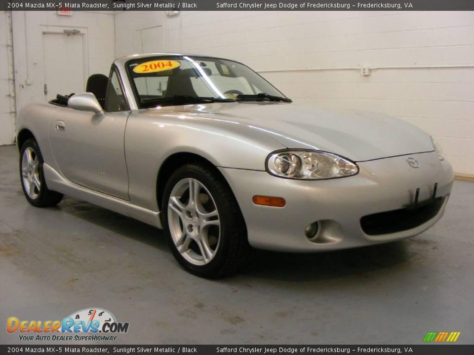 2004 Mazda MX-5 Miata Roadster Sunlight Silver Metallic / Black Photo #3