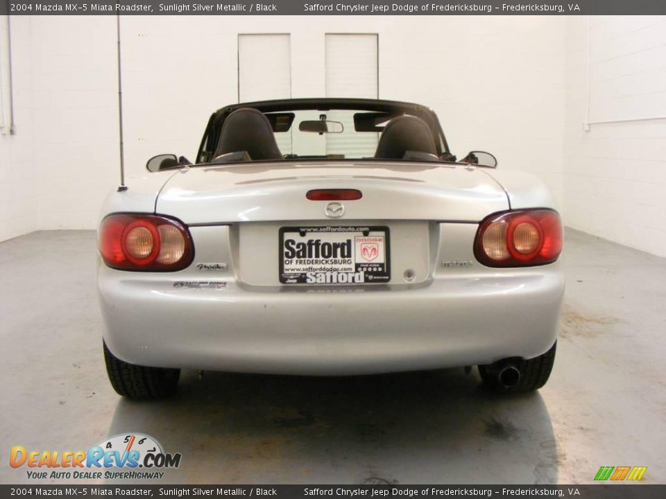 2004 Mazda MX-5 Miata Roadster Sunlight Silver Metallic / Black Photo #5