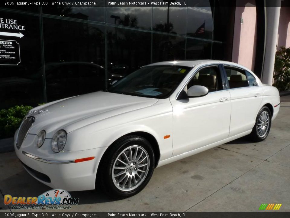 2006 Jaguar S-Type 3.0 White Onyx / Champagne Photo #1