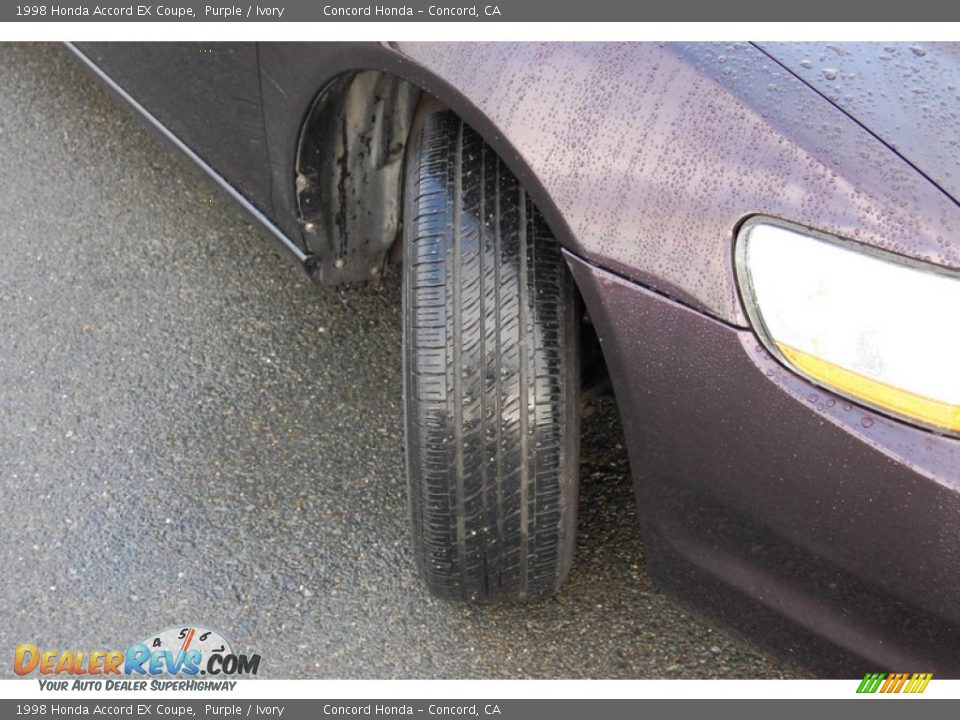 1998 Honda Accord EX Coupe Purple / Ivory Photo #24