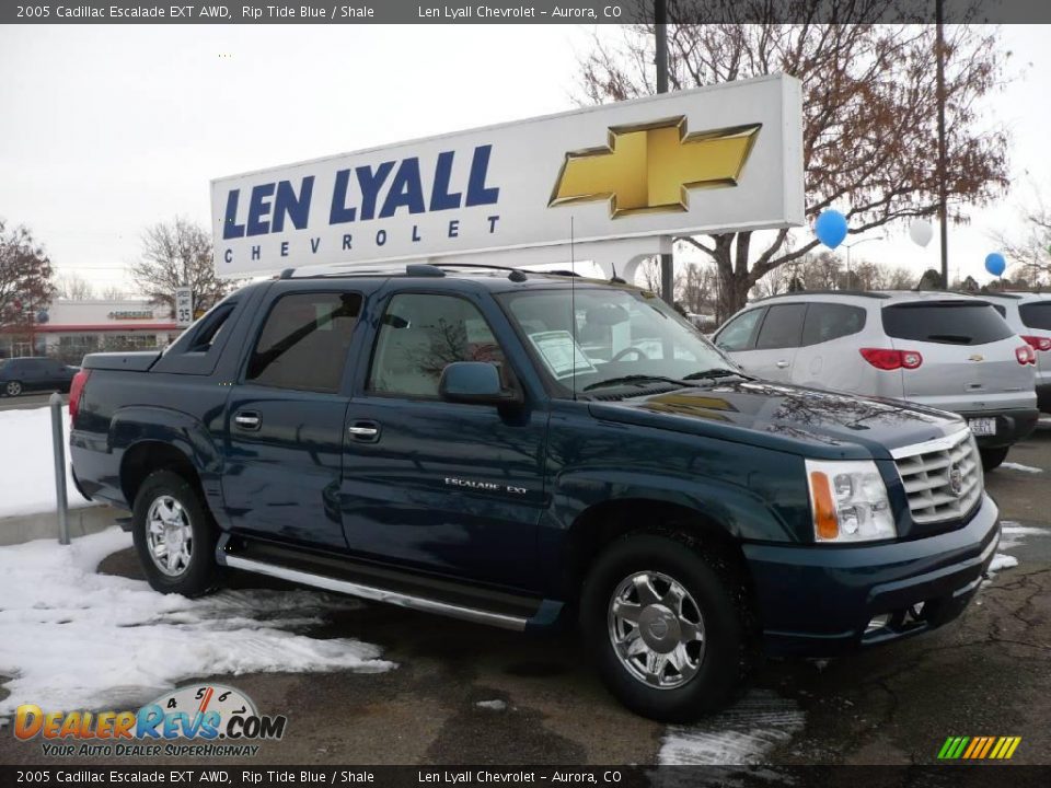 2005 Cadillac Escalade EXT AWD Rip Tide Blue / Shale Photo #1