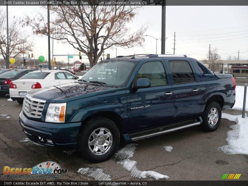2005 Cadillac Escalade EXT AWD Rip Tide Blue / Shale Photo #3