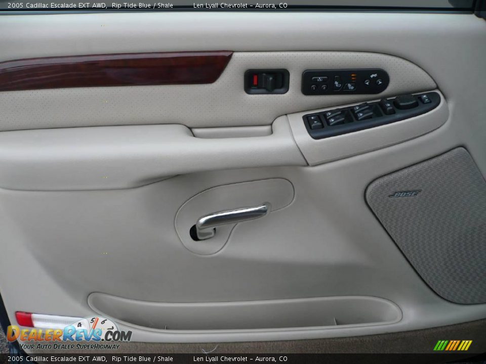 2005 Cadillac Escalade EXT AWD Rip Tide Blue / Shale Photo #7