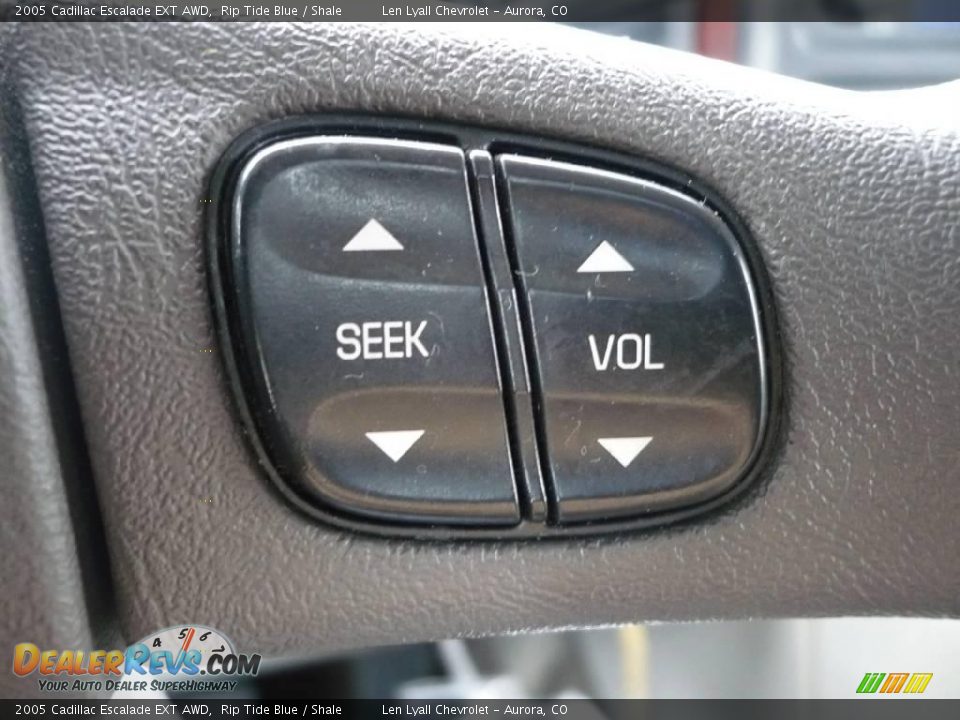 2005 Cadillac Escalade EXT AWD Rip Tide Blue / Shale Photo #27