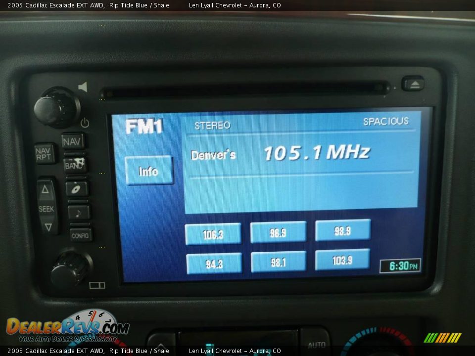 2005 Cadillac Escalade EXT AWD Rip Tide Blue / Shale Photo #30