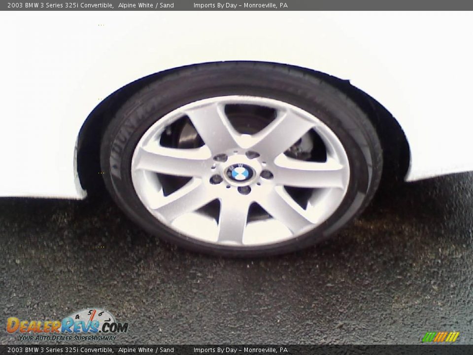 2003 BMW 3 Series 325i Convertible Alpine White / Sand Photo #14