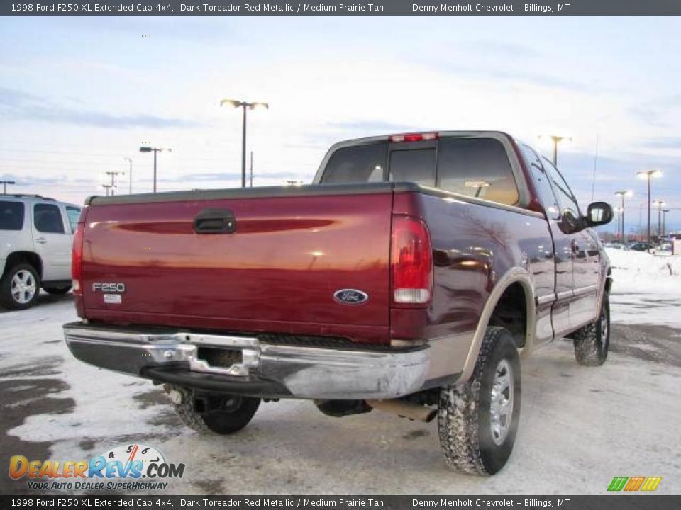 1998 Ford F250 XL Extended Cab 4x4 Dark Toreador Red Metallic / Medium Prairie Tan Photo #5