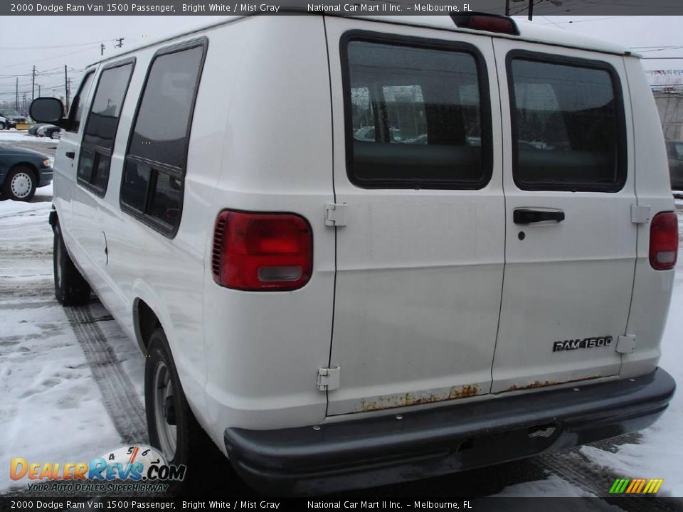 2000 Dodge Ram Van 1500 Passenger Bright White / Mist Gray Photo #7