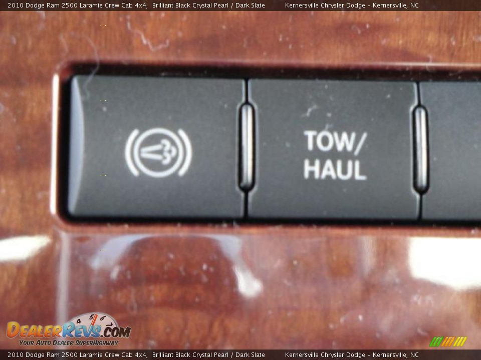 2010 Dodge Ram 2500 Laramie Crew Cab 4x4 Brilliant Black Crystal Pearl / Dark Slate Photo #24