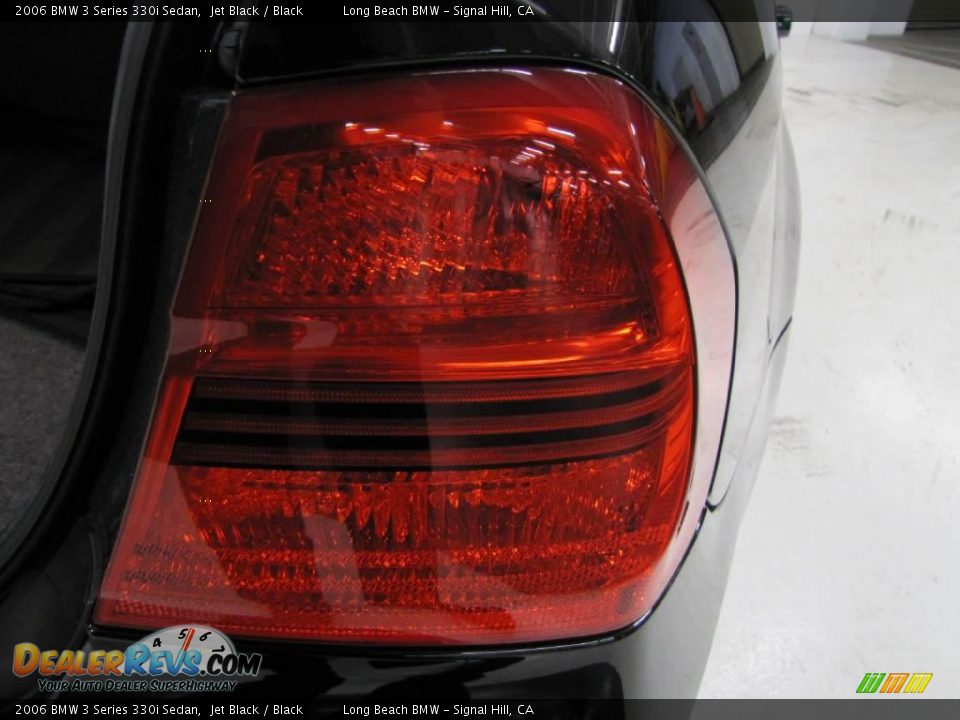 2006 BMW 3 Series 330i Sedan Jet Black / Black Photo #12