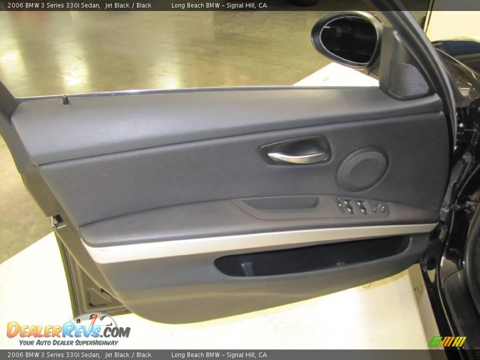 2006 BMW 3 Series 330i Sedan Jet Black / Black Photo #25