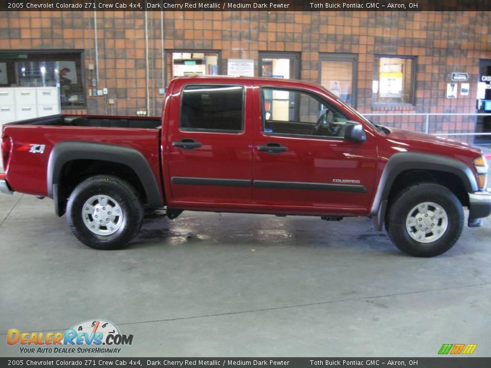 2005 Chevrolet Colorado Z71 Crew Cab 4x4 Dark Cherry Red Metallic / Medium Dark Pewter Photo #2