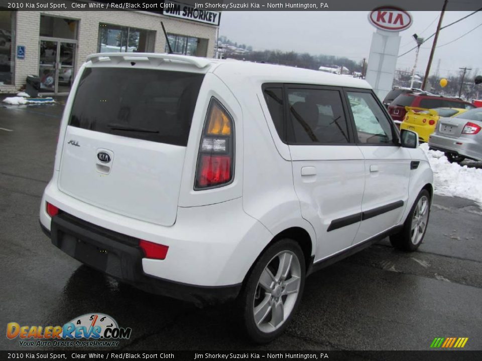 2010 Kia Soul Sport Clear White / Red/Black Sport Cloth Photo #3