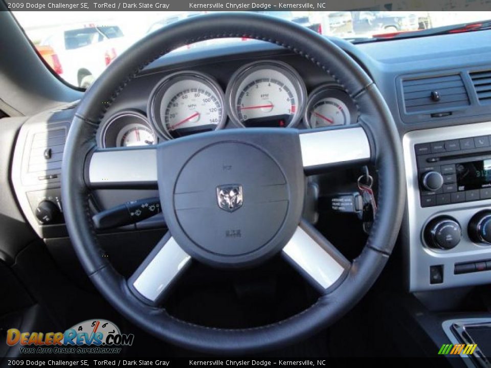 2009 Dodge Challenger SE TorRed / Dark Slate Gray Photo #17