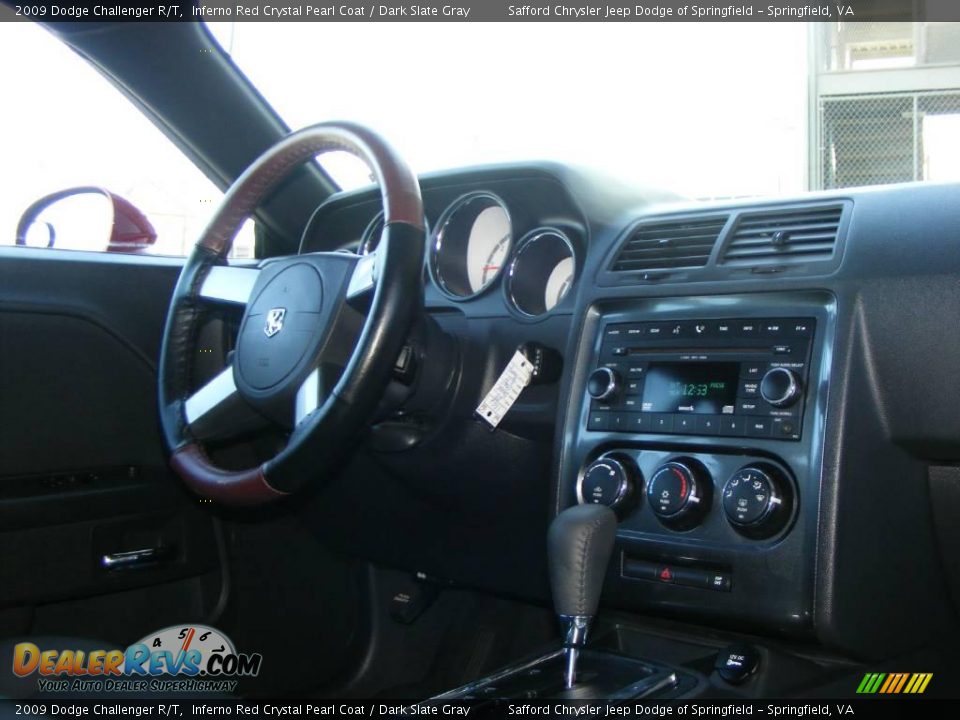 2009 Dodge Challenger R/T Inferno Red Crystal Pearl Coat / Dark Slate Gray Photo #19