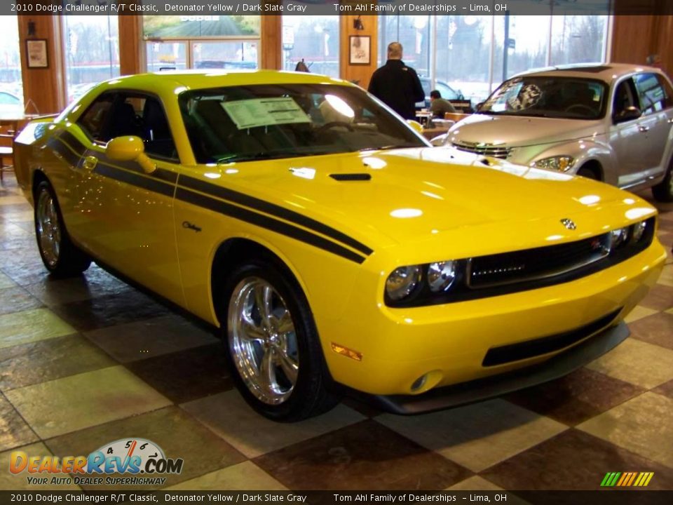 2010 Dodge Challenger R/T Classic Detonator Yellow / Dark Slate Gray Photo #4